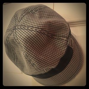 Adorable Goorin Bros hat!